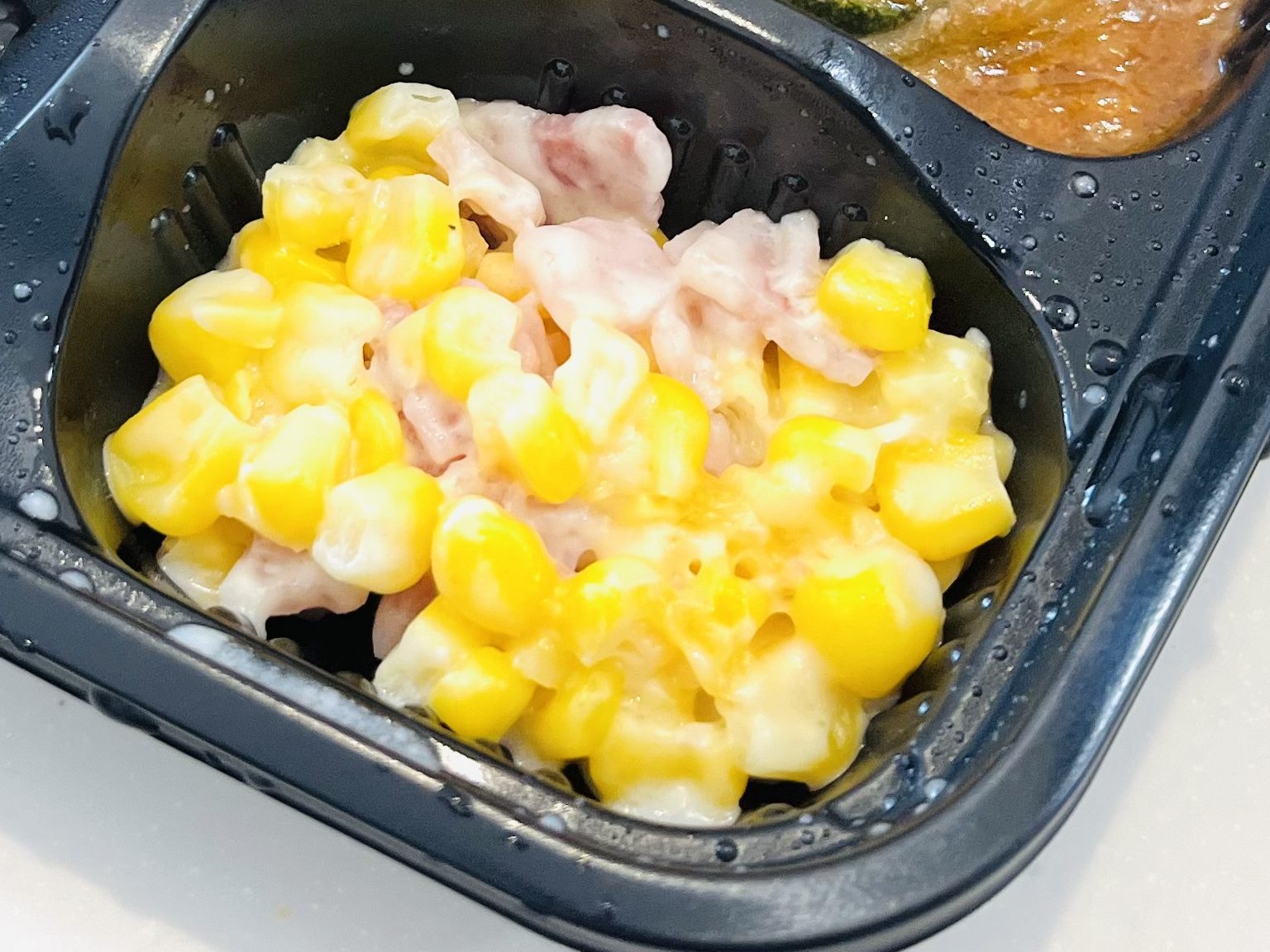 気仙沼産マグロカツと松川浦産アオサちぎり揚げ